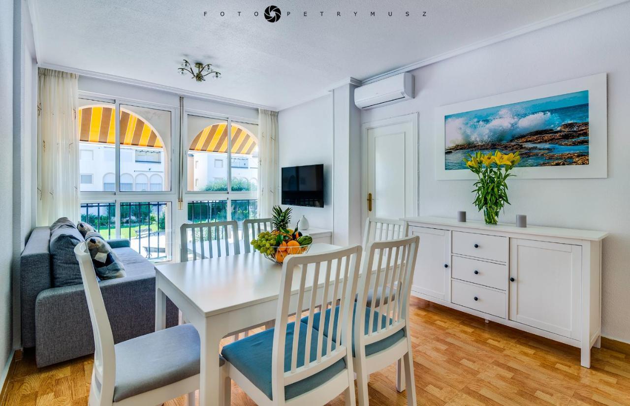 108 Apartament Fabulus Torrevieja Esterno foto